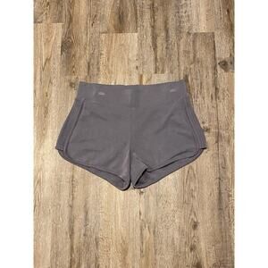 Athleta Womens Serenity Short Size Small